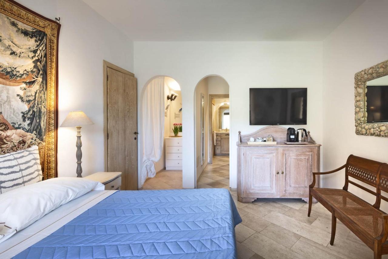 Iconic Luxury Suites Abbiadori Esterno foto