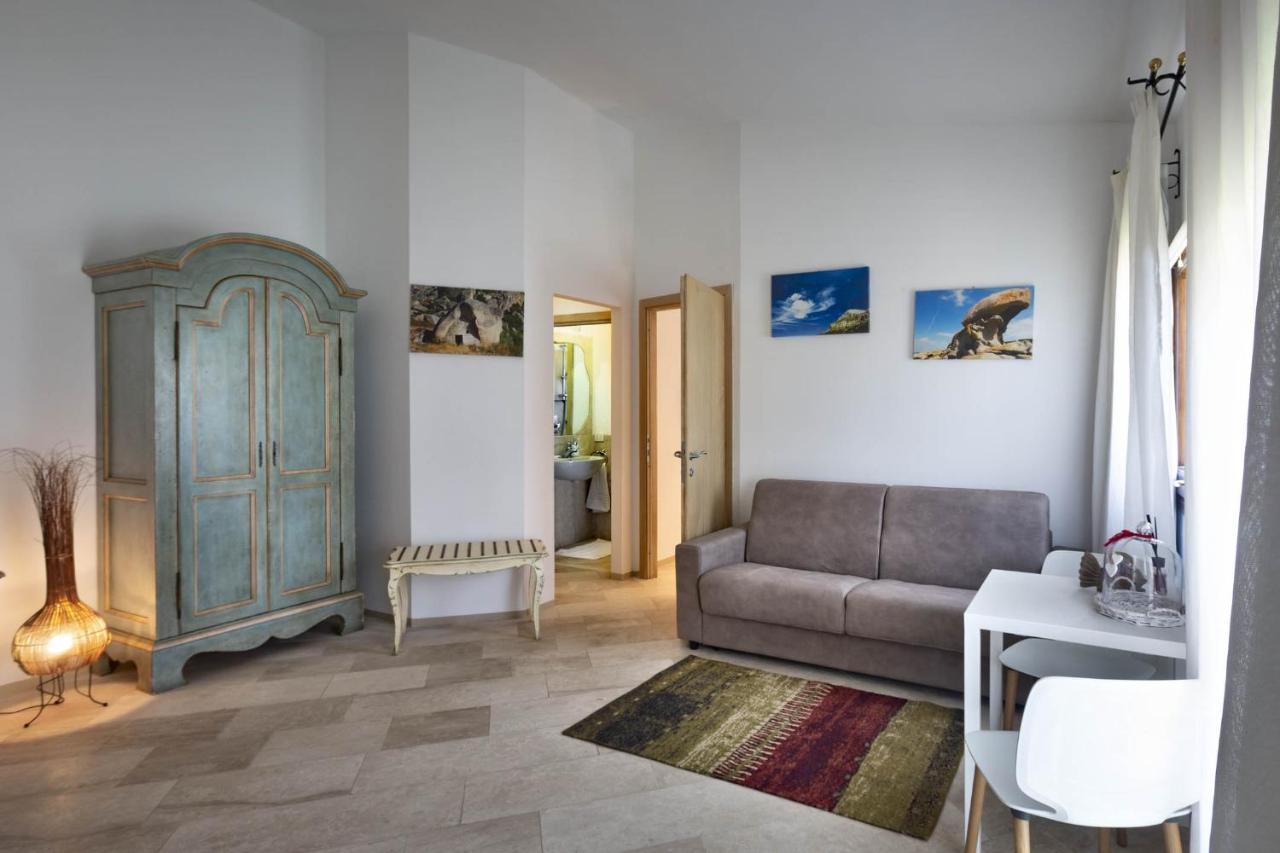 Iconic Luxury Suites Abbiadori Esterno foto