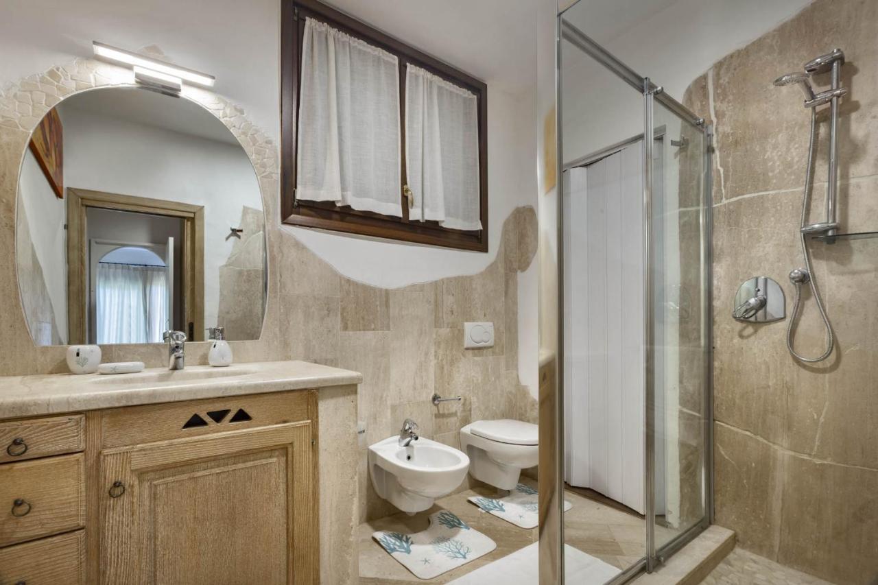 Iconic Luxury Suites Abbiadori Esterno foto